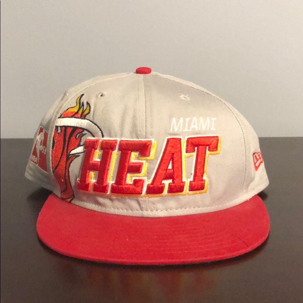 Miami heat snapback hat